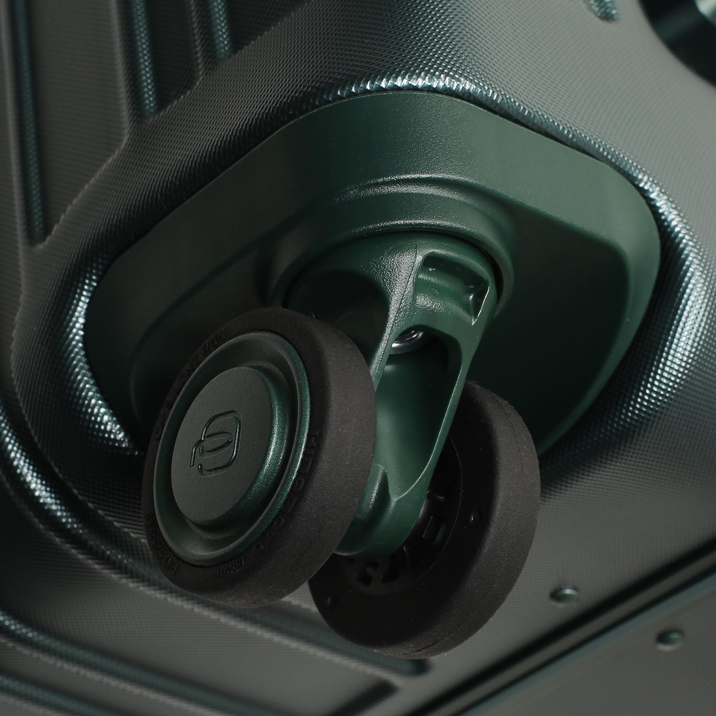 Чемодан на колесах Piquadro 