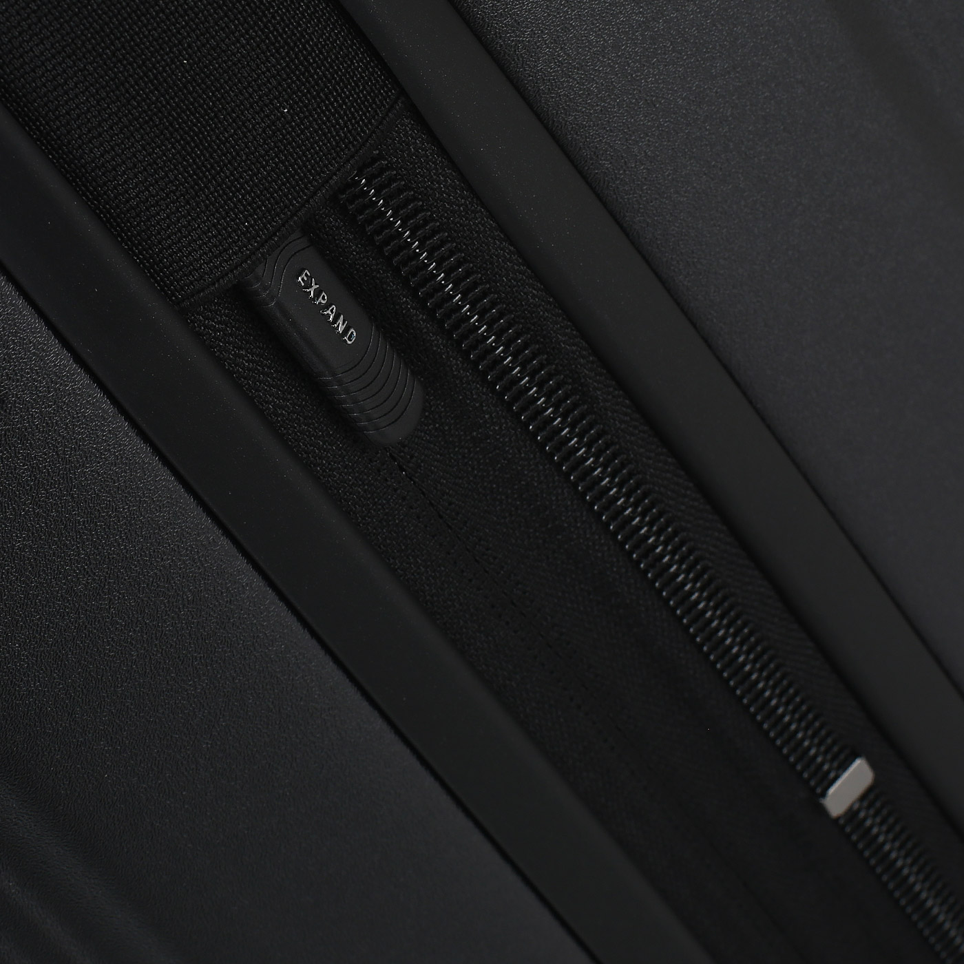 Чемодан Samsonite Nuon