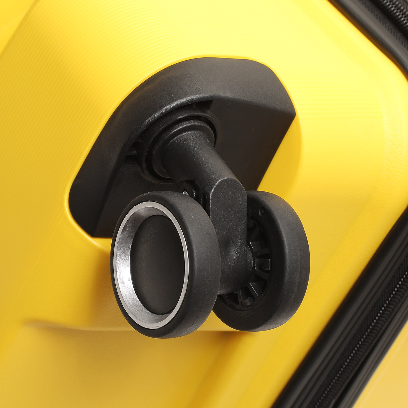 Чемодан на колесах Sun Voyage Elite