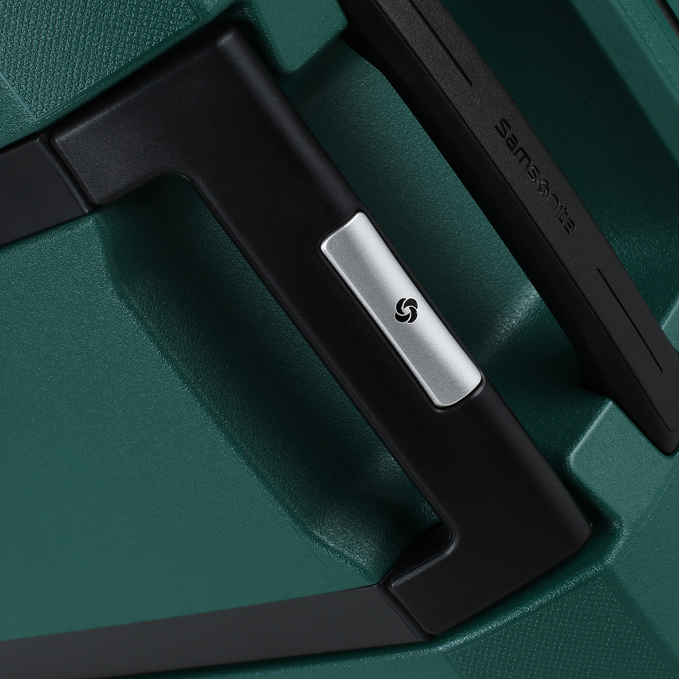 Чемодан на колесах Samsonite Essens