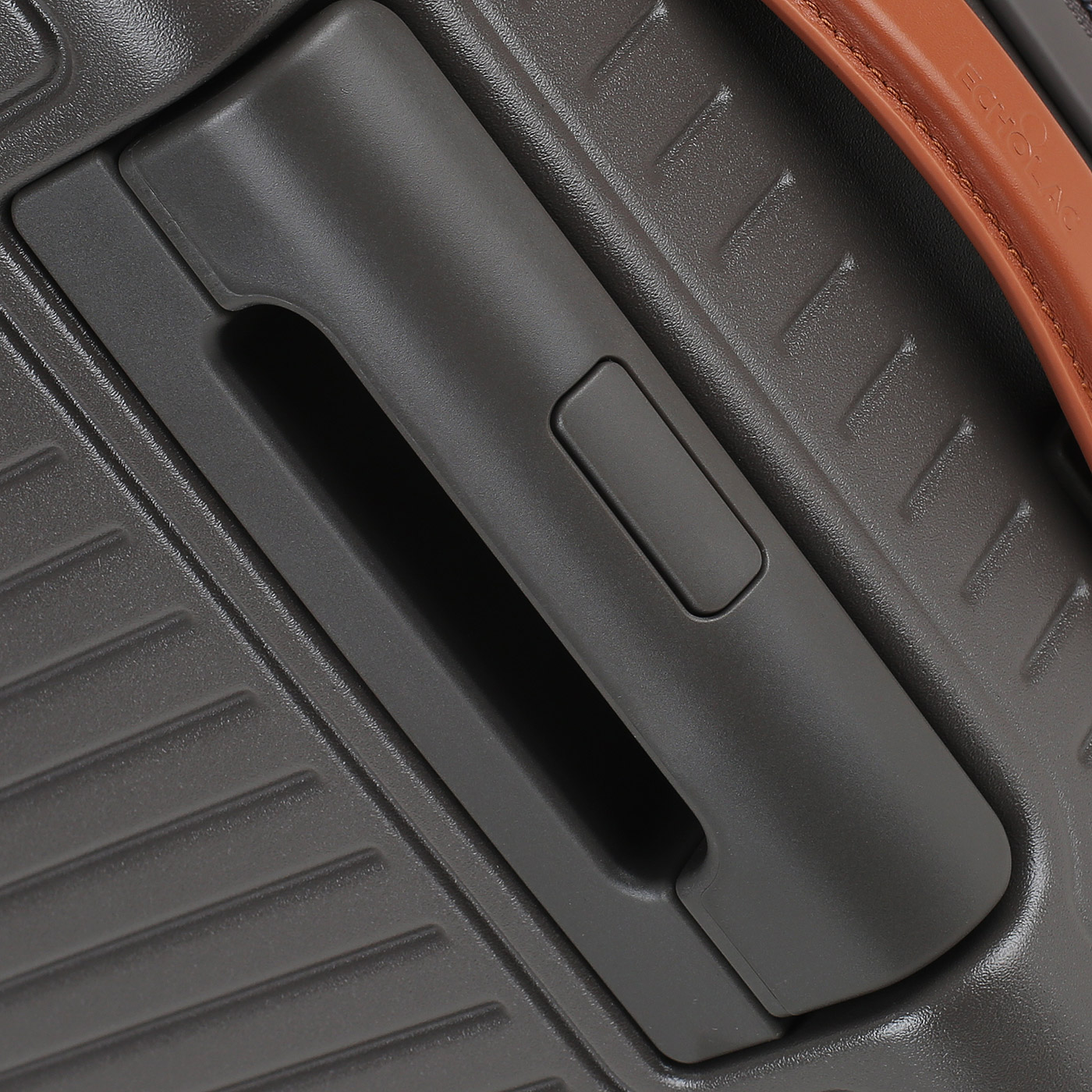 Чемодан на колесах Echolac Shogun