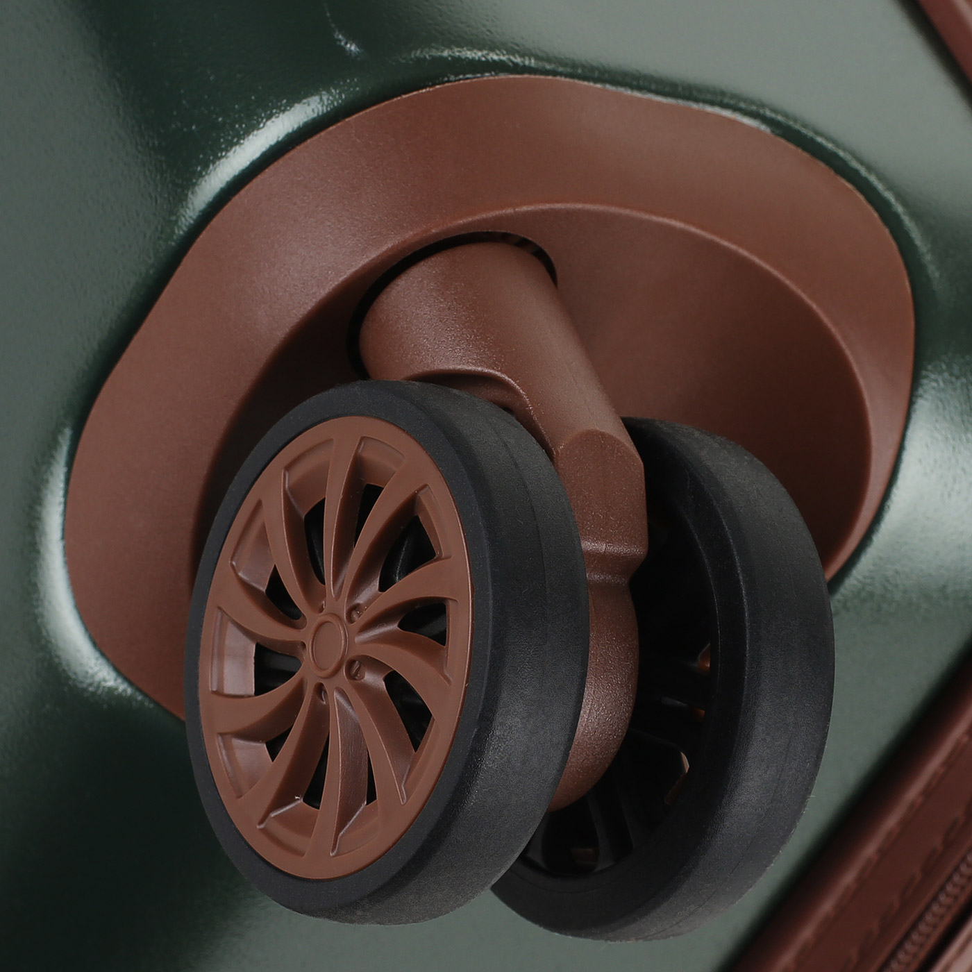 Чемодан на колесах Bugatti Amelia