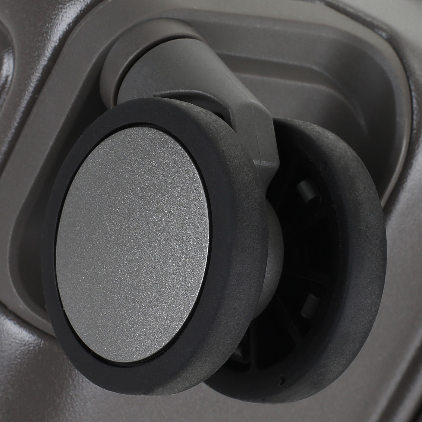 Чемодан на колесах Echolac Shogun