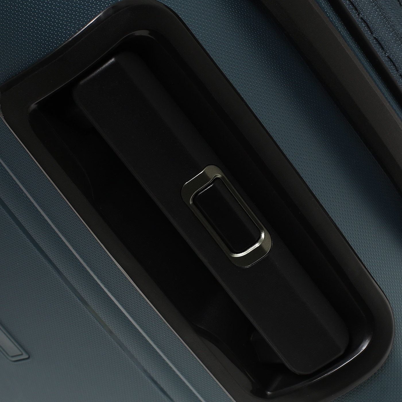 Чемодан большой L из полипропилена Eberhart Link